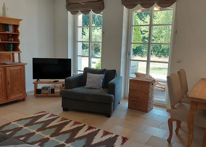Ferienwohnung Gutshof In Seenaehe
