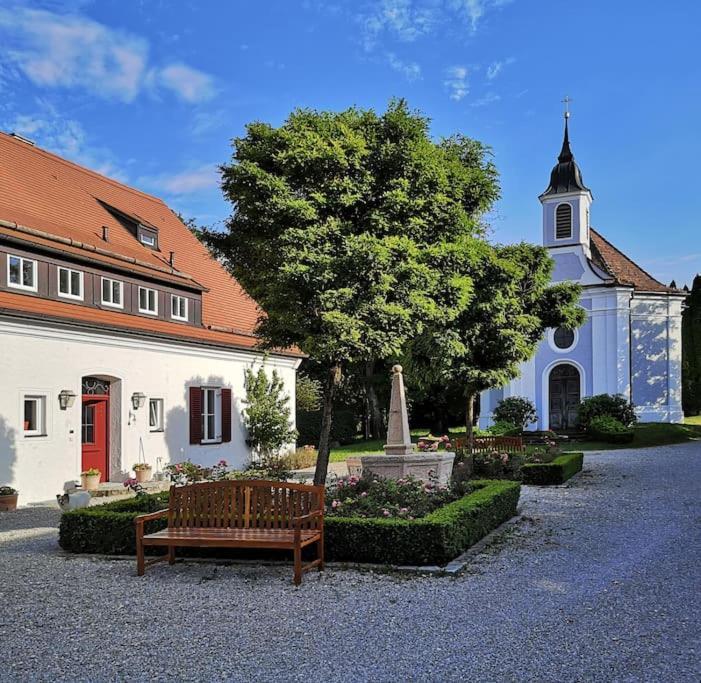 Apartment Gutshof In Seenaehe *