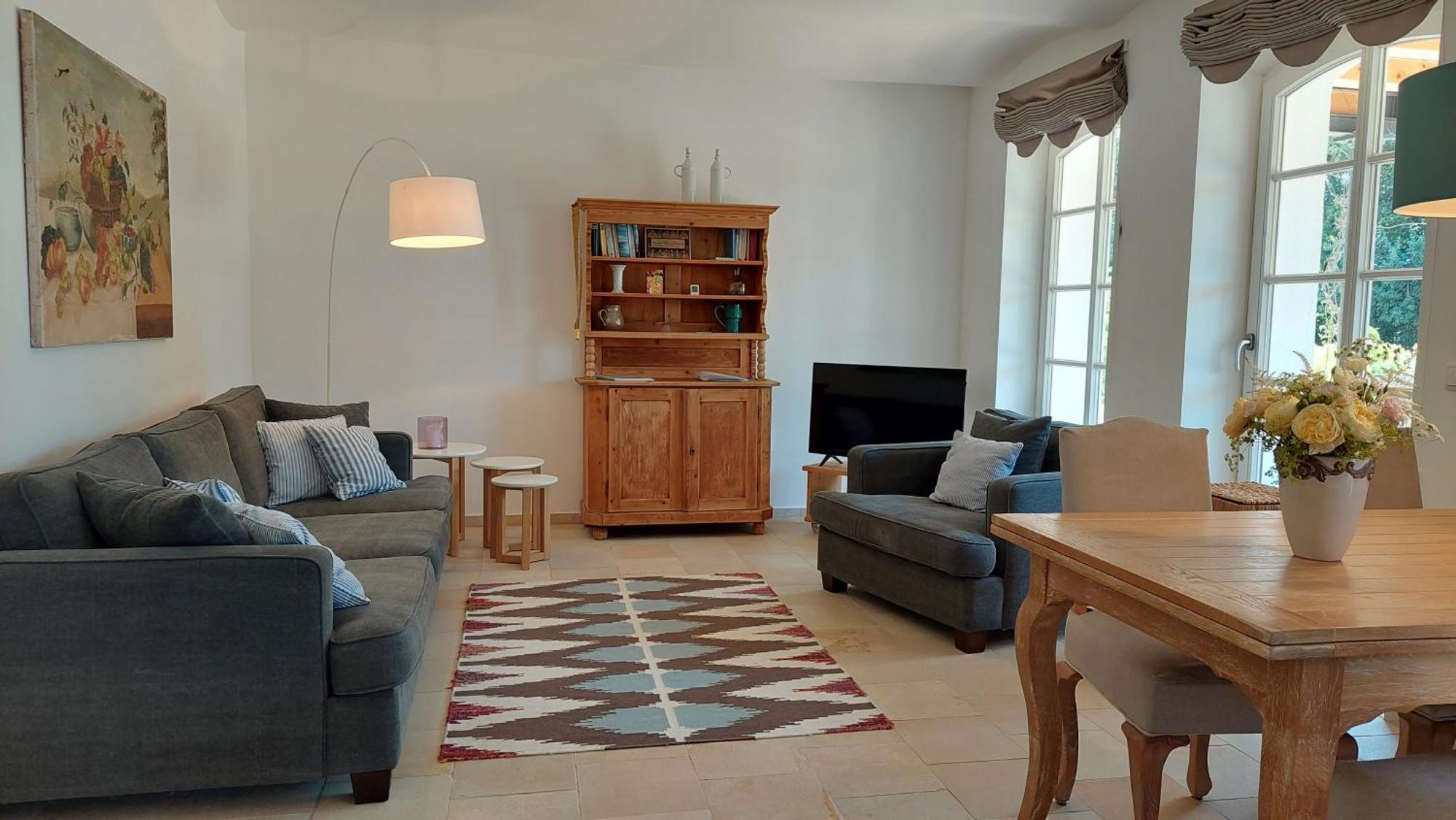 Apartment Gutshof In Seenaehe